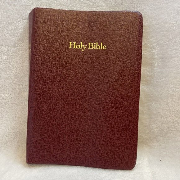 Other - Holy Bible King James Dictionary Concordance Holman Red Letter Version Burgundy